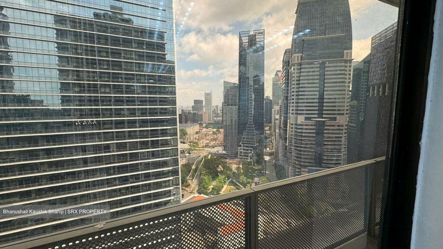 International Plaza (D2), Office #524488191